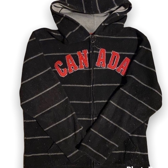 🎈$5 Find! YOUTH Gap zip up fleece hoodie - Picture 1 of 4